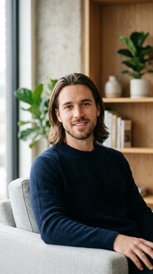 Shoulder-Length Minimalist Cut
